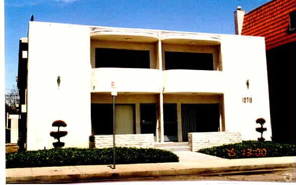 Primary Photo - Moorpark 7