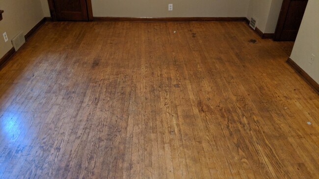 Foto del edificio - 1519 Cherry Ave NE