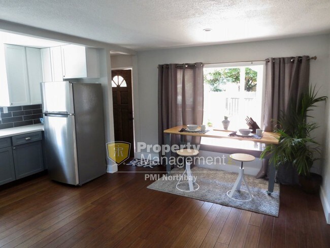 Foto del edificio - Available Now in Napa