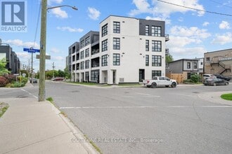 Building Photo - 101-101 Pinhey St