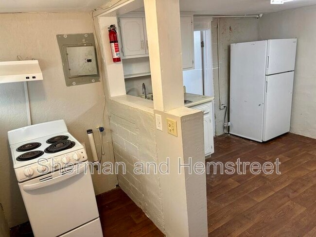 Building Photo - 821 Georgia Ave