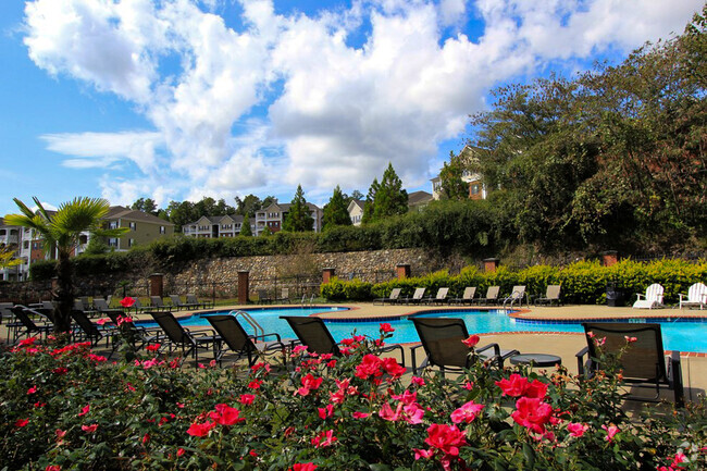 Building Photo - The Bluffs at Riverview