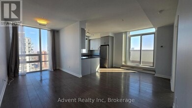 Building Photo - 185 Bonis Ave