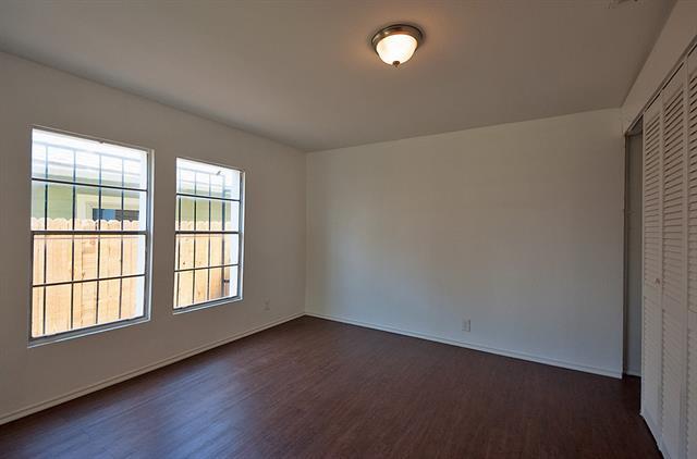 Building Photo - 5645 Santa Fe Ave