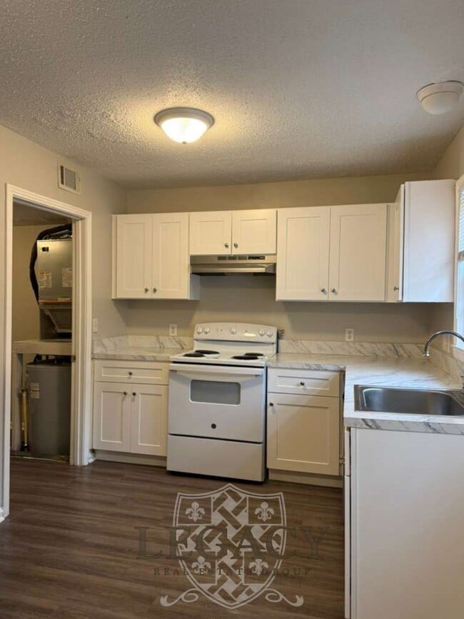 Photo - 813 Holder Ct Townhome