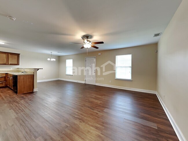 Building Photo - 3 Fiore Dr