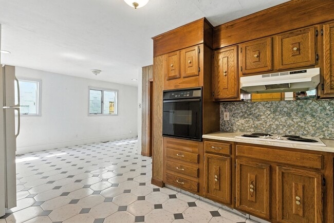 Foto del edificio - 647 E 3rd St