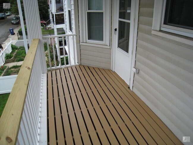 Foto del edificio - 3 bedroom in Brighton MA 02135