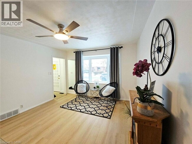 Building Photo - 125 Adair Ave S