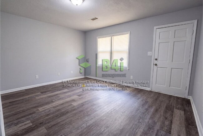 Building Photo - 1704 Pheasant Dr