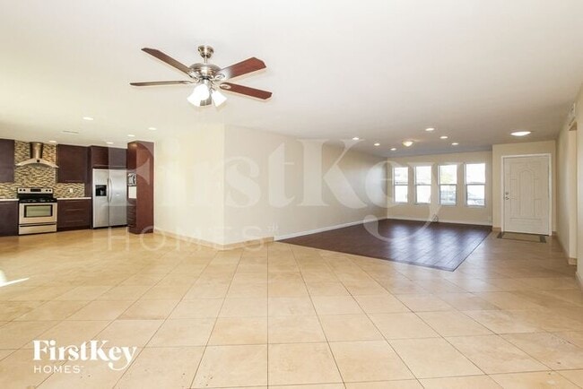 Building Photo - 3727 W Campo Bello Dr