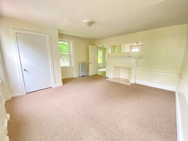Photo - 147 Union St Apartment