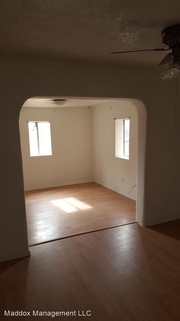 Foto del edificio - 2 br, 1 bath House - 1012 21st Street NW