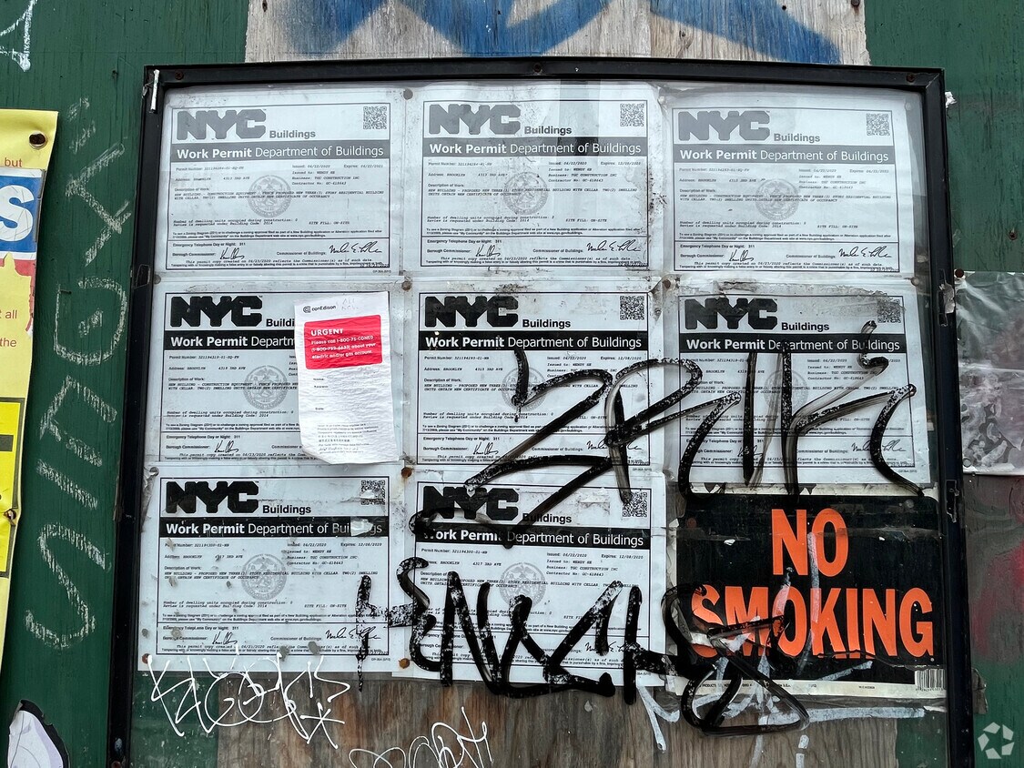 Foto del edificio - 4319 3rd Ave