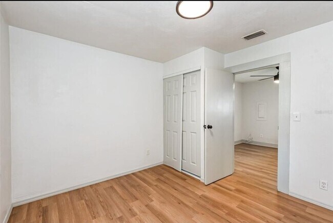 Foto del edificio - 375 Jefferson St