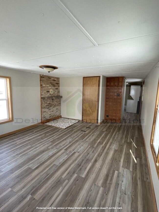 Building Photo - One Bedroom One Bathroom Manufactured Home