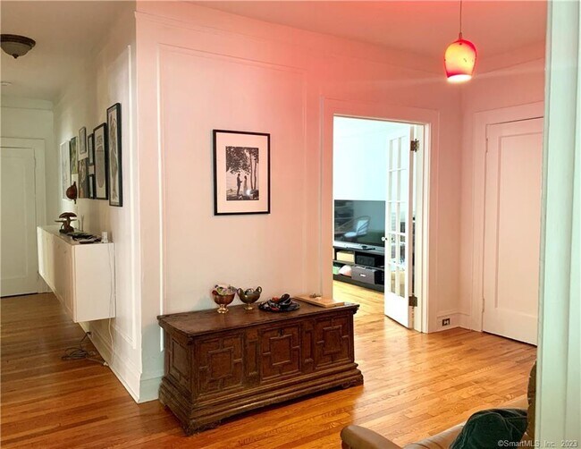 Foto del edificio - 468 Whitney Ave