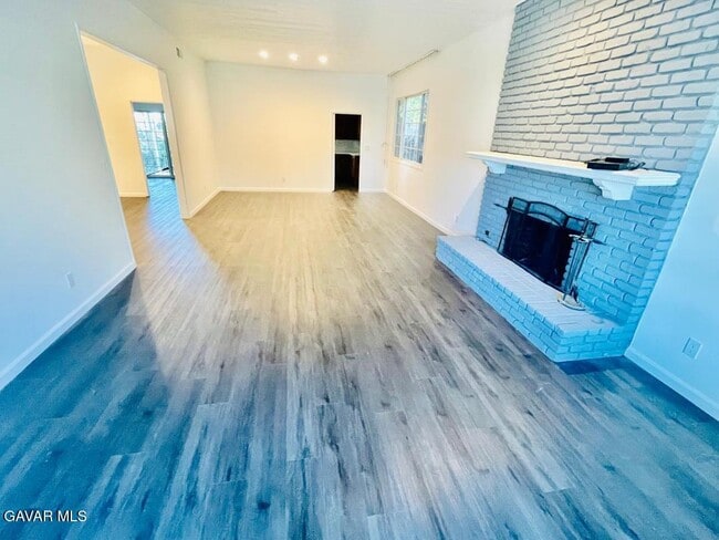 Foto del edificio - 17208 Braxton St