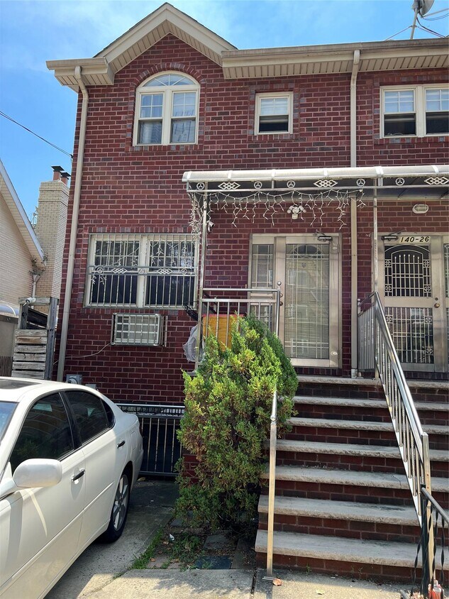 Foto principal - 140-28 45th Ave