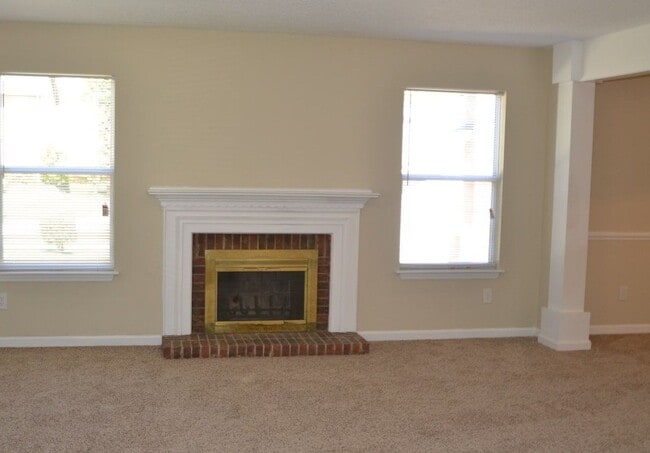 Building Photo - 8532 Woodford Bridge Dr