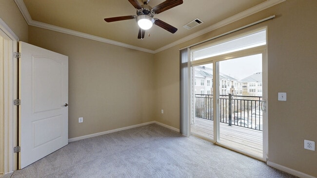 Interior Photo - Signal Hill Apartment Homes