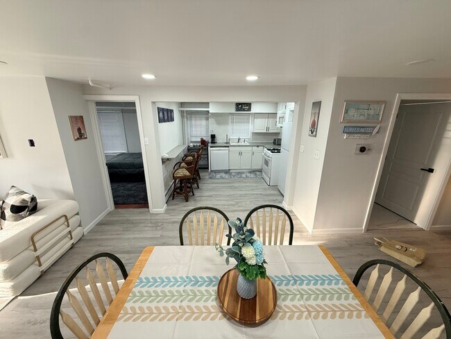 Foto del edificio - 8 N Nashville Ave