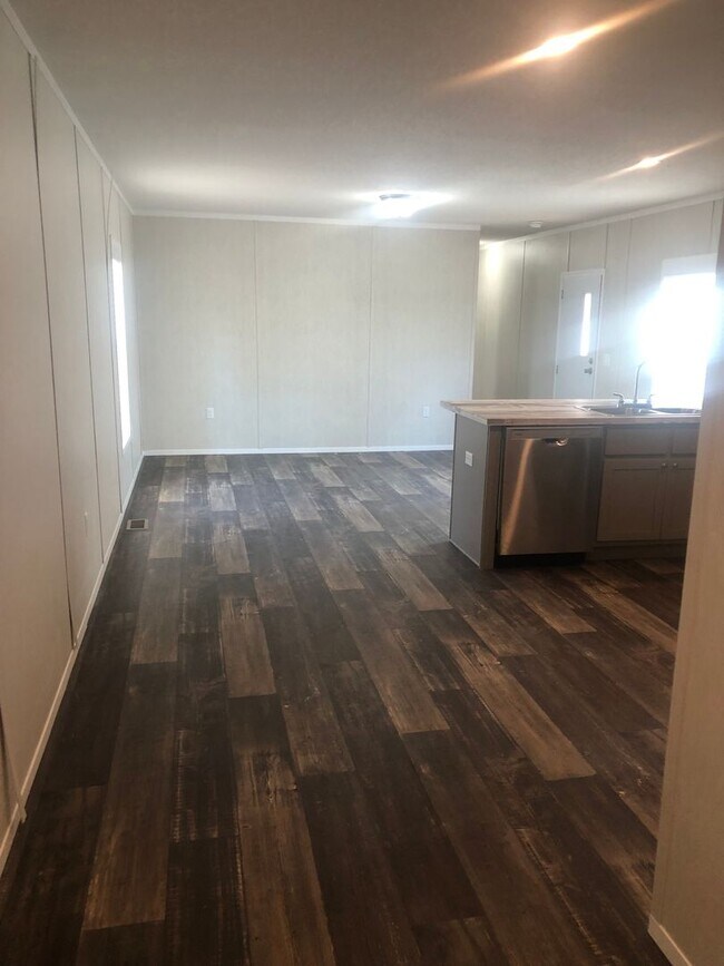 Building Photo - BRAND NEW-3 Bedroom / 2 Bath-LUXURY MOBILE...
