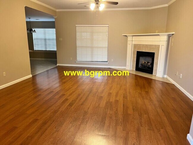 Foto del edificio - 3160 Shady Side Dr