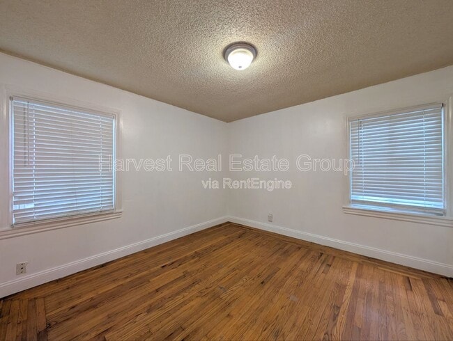 Building Photo - 500 Warden Ave