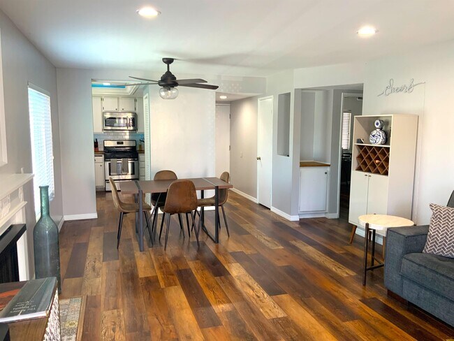 Foto del edificio - 955 E 3rd St