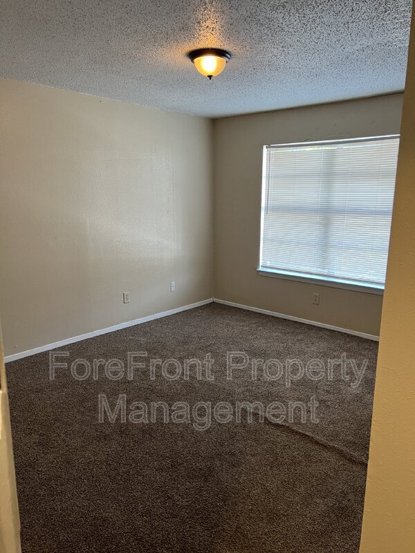 Foto del edificio - 105 Smith Ln