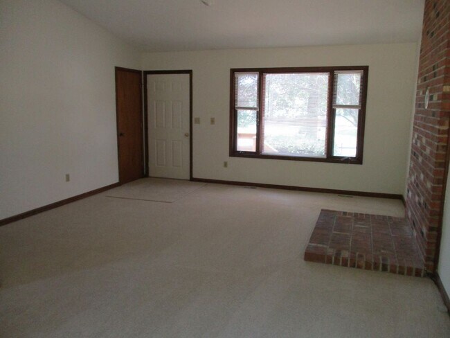 Building Photo - House for Rent in Bealeton