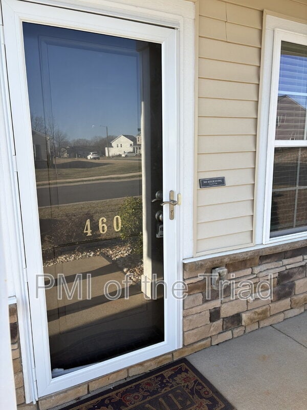 Building Photo - 460 Infinity Cir