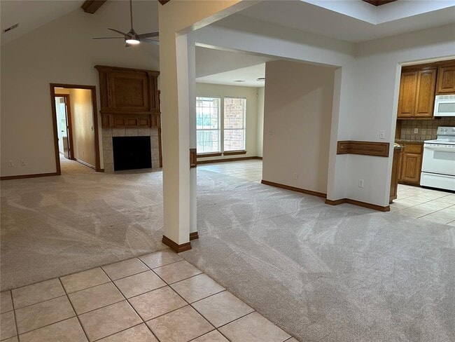 Foto del edificio - 15713 Traditions Blvd