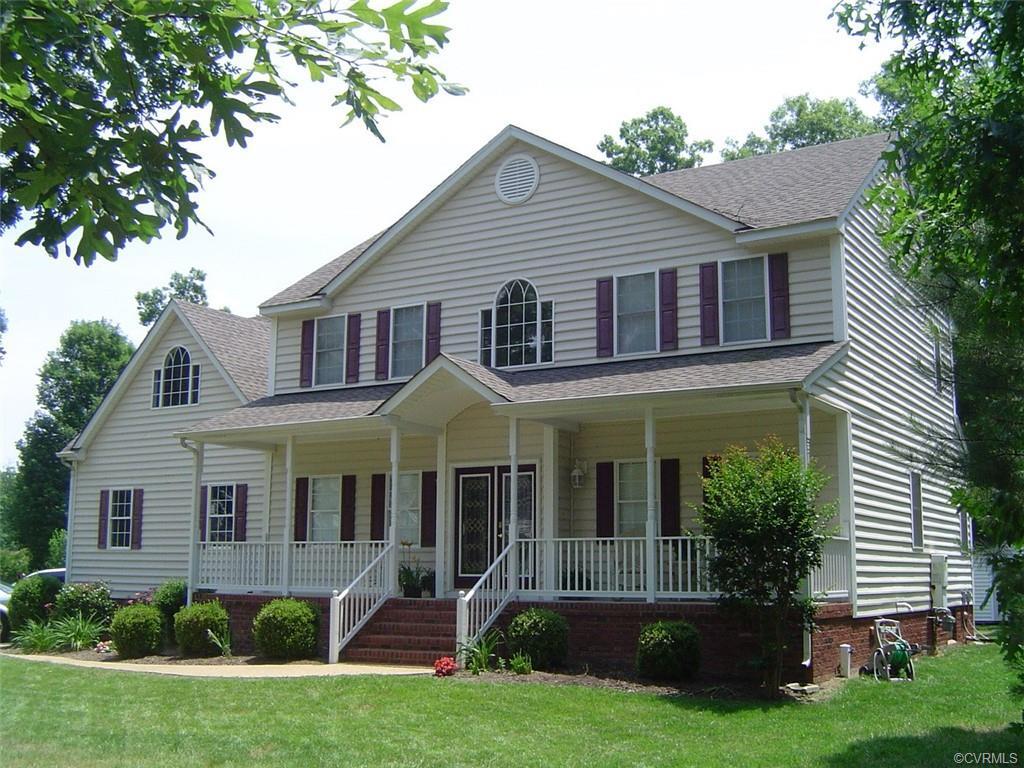 Primary Photo - 501 Greyshire Dr