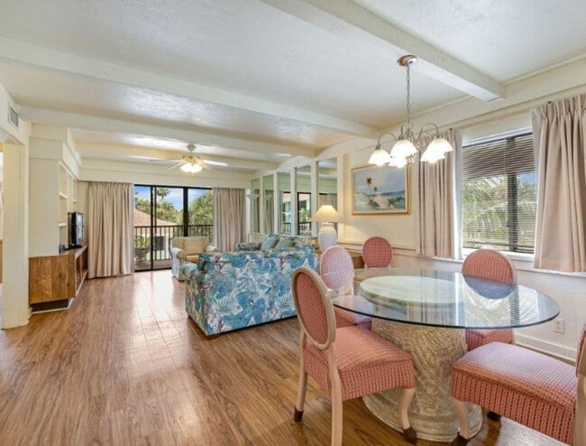 Building Photo - 7785 Estero Blvd