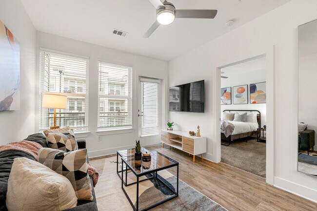 Foto del edificio - 230 Bill Kennedy Wy SE