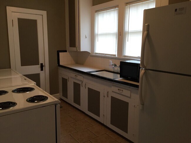 Foto del edificio - Fall 2026!! Historic Woodbury Row 4 Bedroo...