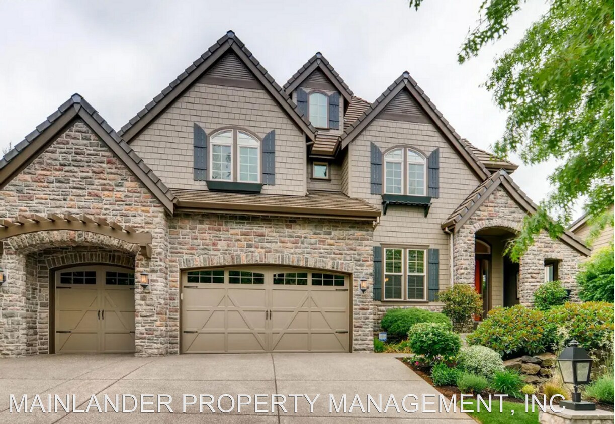 Primary Photo - 4 br, 3.5 bath House - 8821 SW MARSEILLES DR.