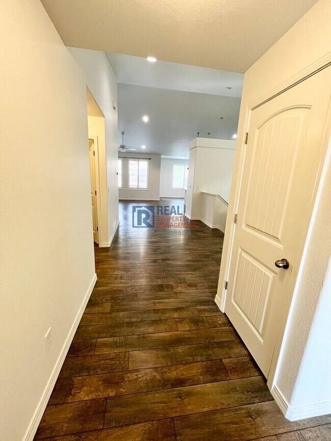 Photo - 10831 Fossil Dust Dr House