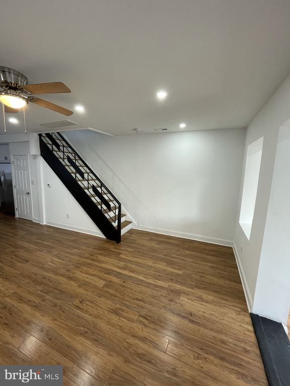 Building Photo - 5649 N Fairhill St