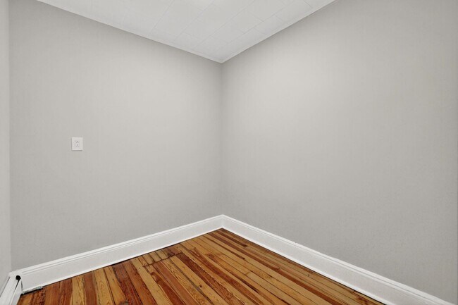 Foto del edificio - 107 Brown Pl