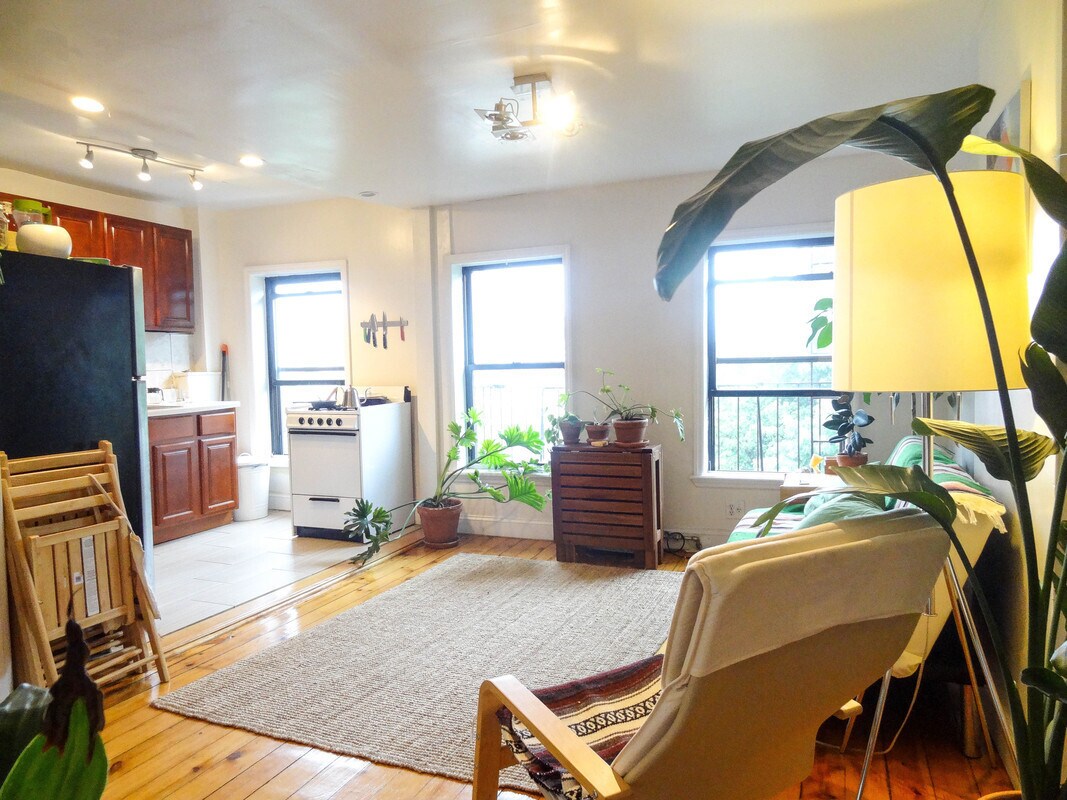 481 Willoughby Ave Unit 4, Brooklyn, NY 11206 Condo for Rent in
