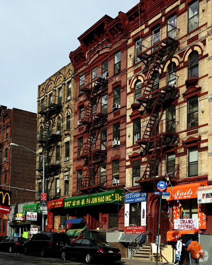 Foto principal - 217 Madison St