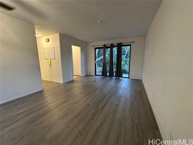 Foto del edificio - 98-330-330 Kaonohi St