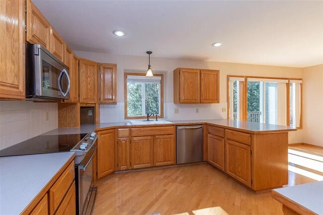 Building Photo - 7618 E Woodview Ct