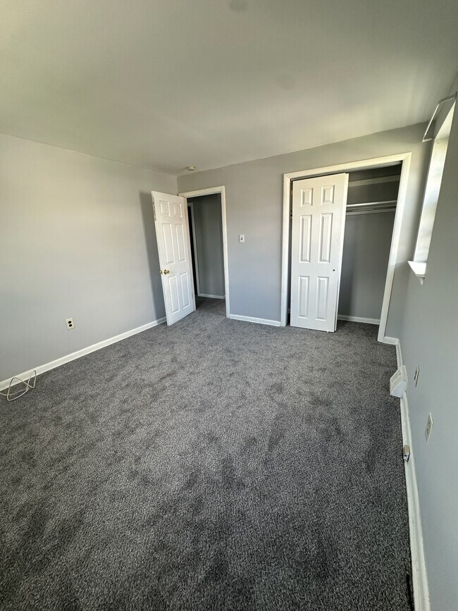 Foto del edificio - 3642 Berry Ave