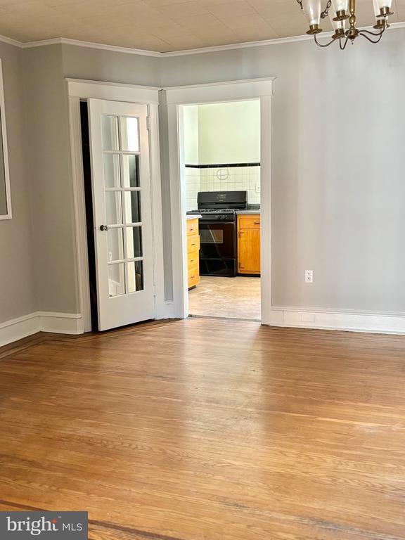 Foto del edificio - 7242 Brent Rd