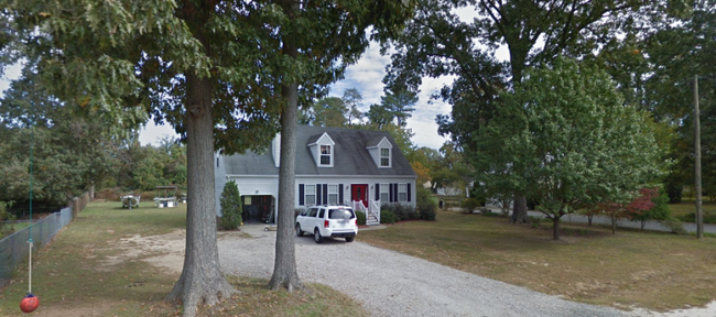Building Photo - 7494 Tyndall Dr