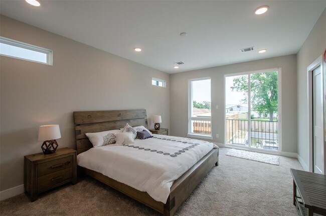 Foto del edificio - 4507 Whitney Pkwy